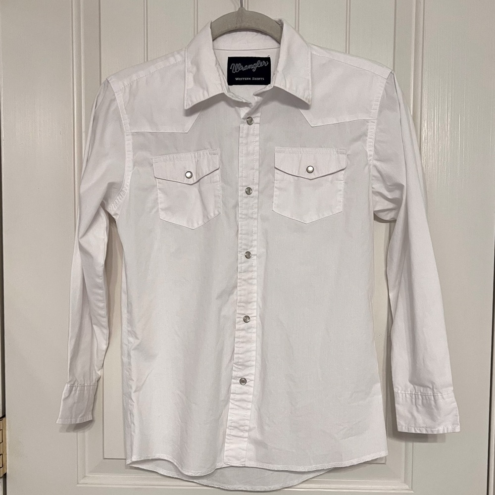 Wrangler Pearl Snap White Button Up